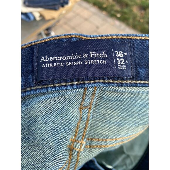Abercrombie & Fitch Athletic Skinny Stretch Jeans - Picture 3 of 3